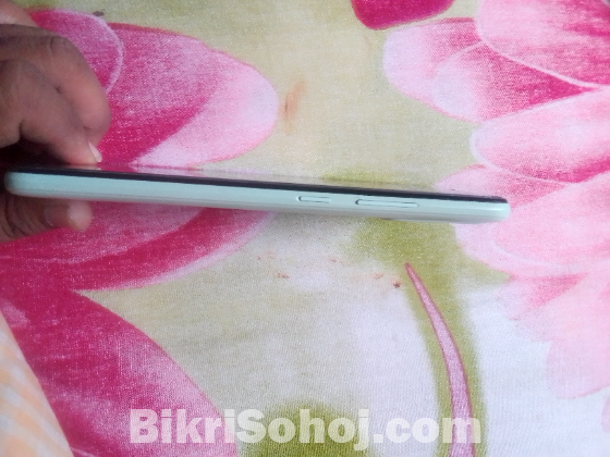 Realme Narzo 50i